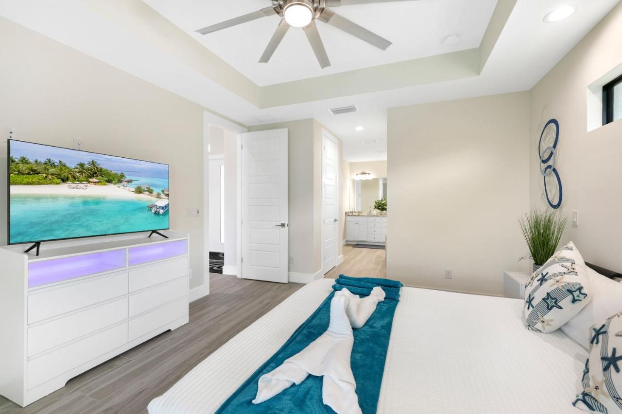 Perfect Oasis Retreat ! 2023 Luxury Built Home, Heated Pool And Games Cape Coral Zewnętrze zdjęcie