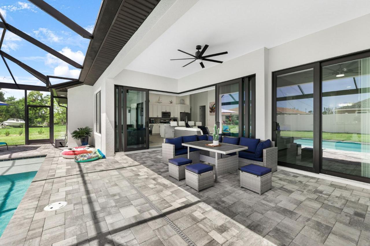 Perfect Oasis Retreat ! 2023 Luxury Built Home, Heated Pool And Games Cape Coral Zewnętrze zdjęcie